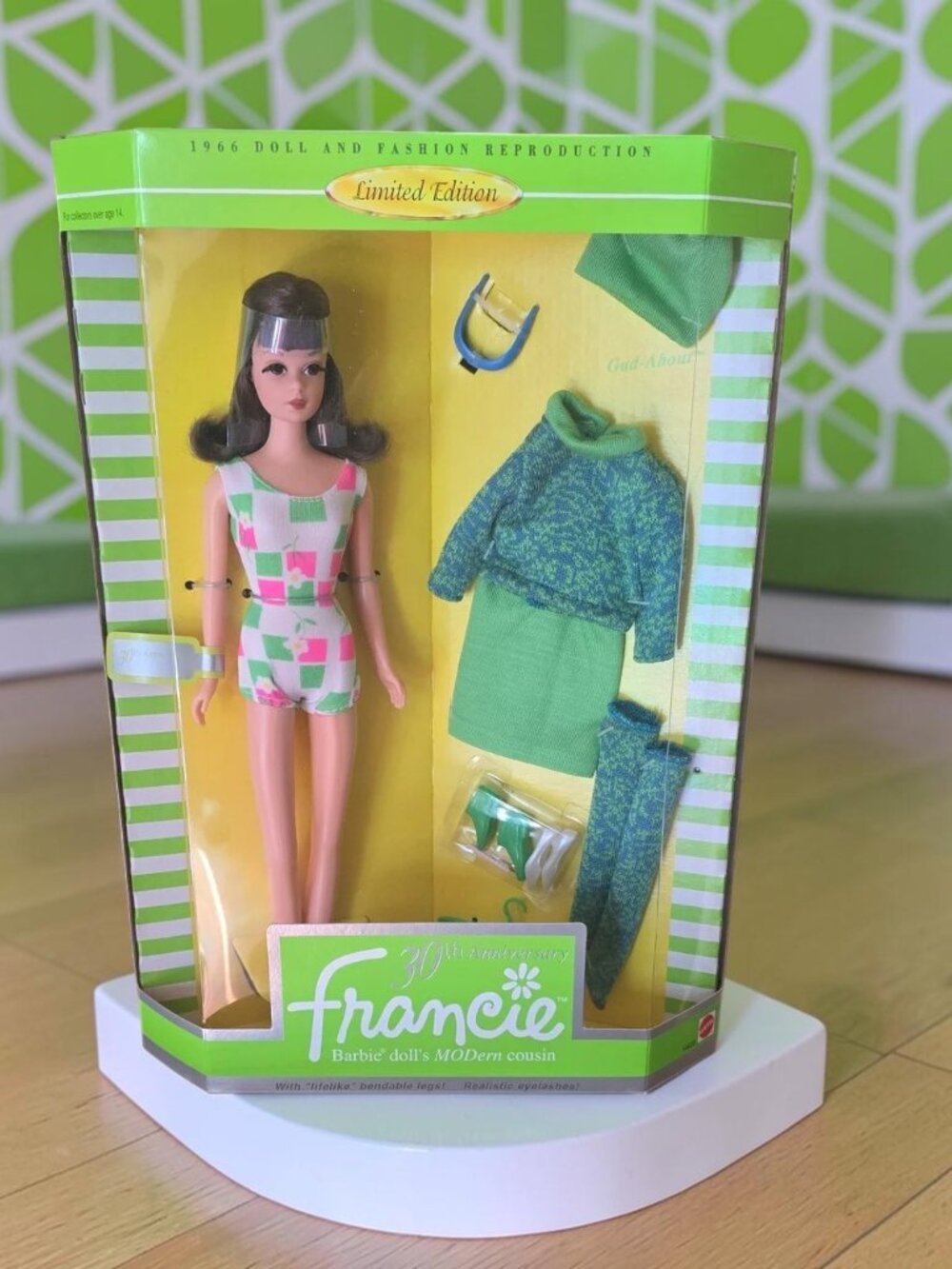 1996 Francie Limited Edition Doll 1966 Reproduction 30th Anniversary